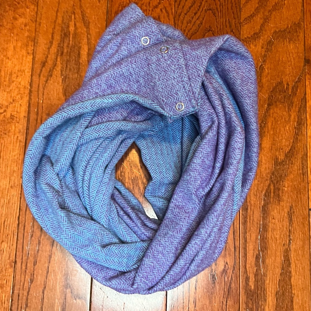 Ivivva Herringbone Infinity Scarf